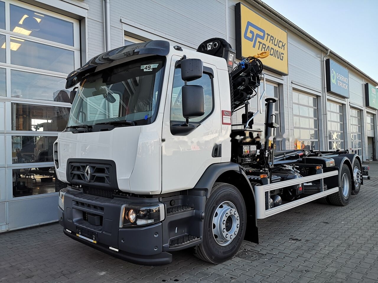 Renault D Wide 26 - Гаковий мультиліфт вантажівка, Вантажівка з маніпулятором: фото 1 Renault D Wide 26 - Гаковий мультиліфт вантажівка, Вантажівка з маніпулятором: фото 1