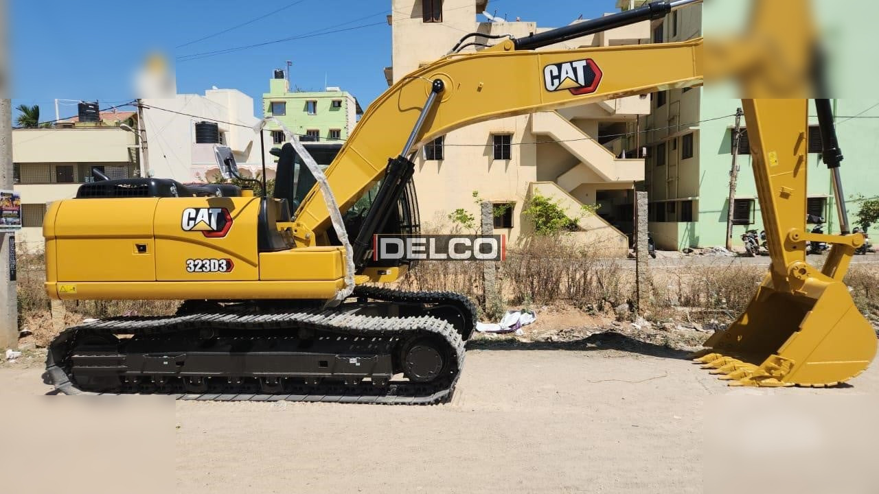 CATERPILLAR 323D3 - Гусеничний екскаватор: фото 4 CATERPILLAR 323D3 - Гусеничний екскаватор: фото 4