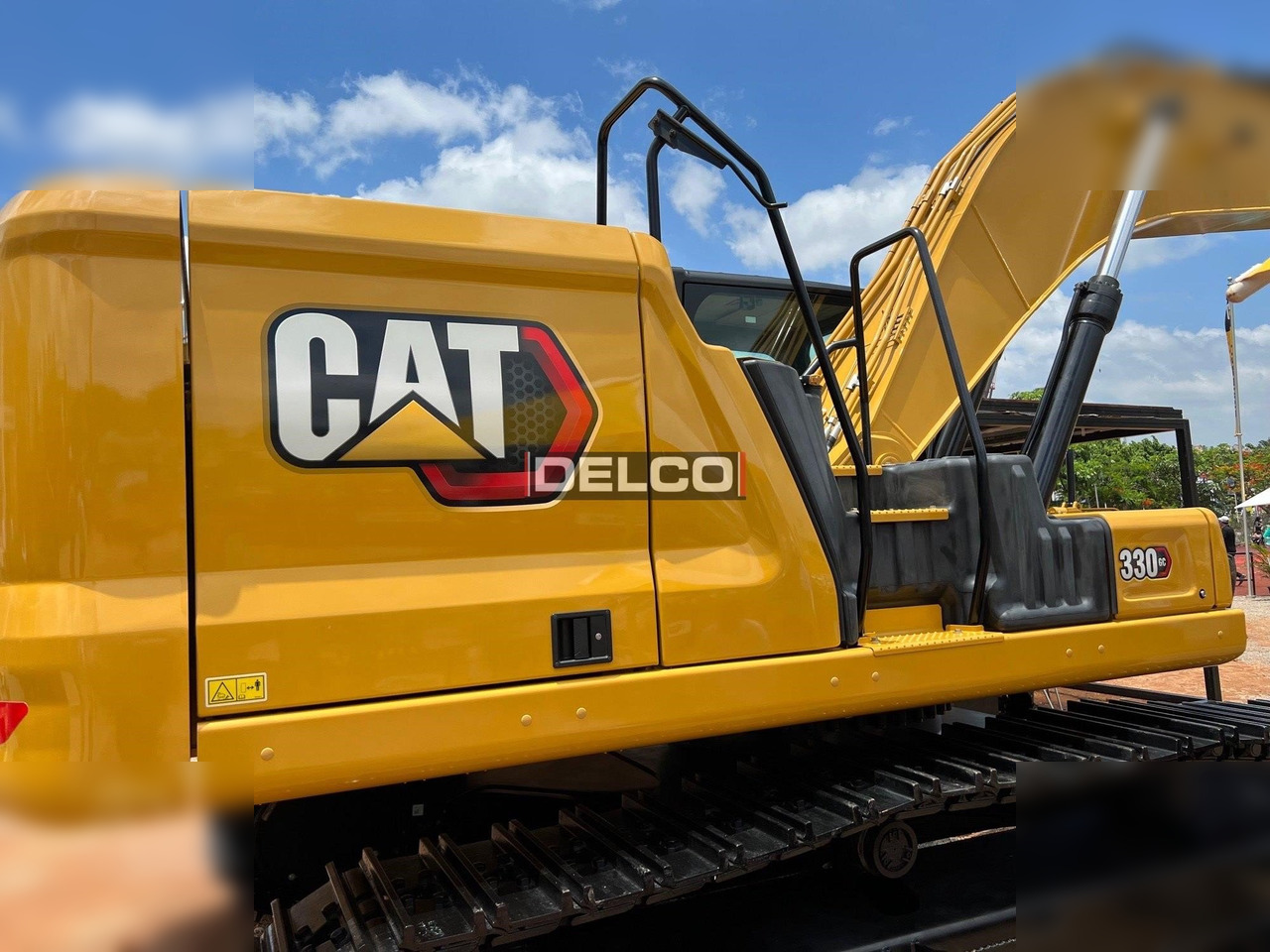 CATERPILLAR 330GC - Гусеничний екскаватор: фото 1 CATERPILLAR 330GC - Гусеничний екскаватор: фото 1
