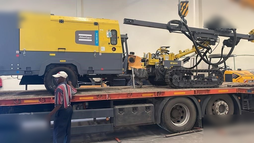 EPIROC AIRROC D40 - Бурова установка: фото 4 EPIROC AIRROC D40 - Бурова установка: фото 4