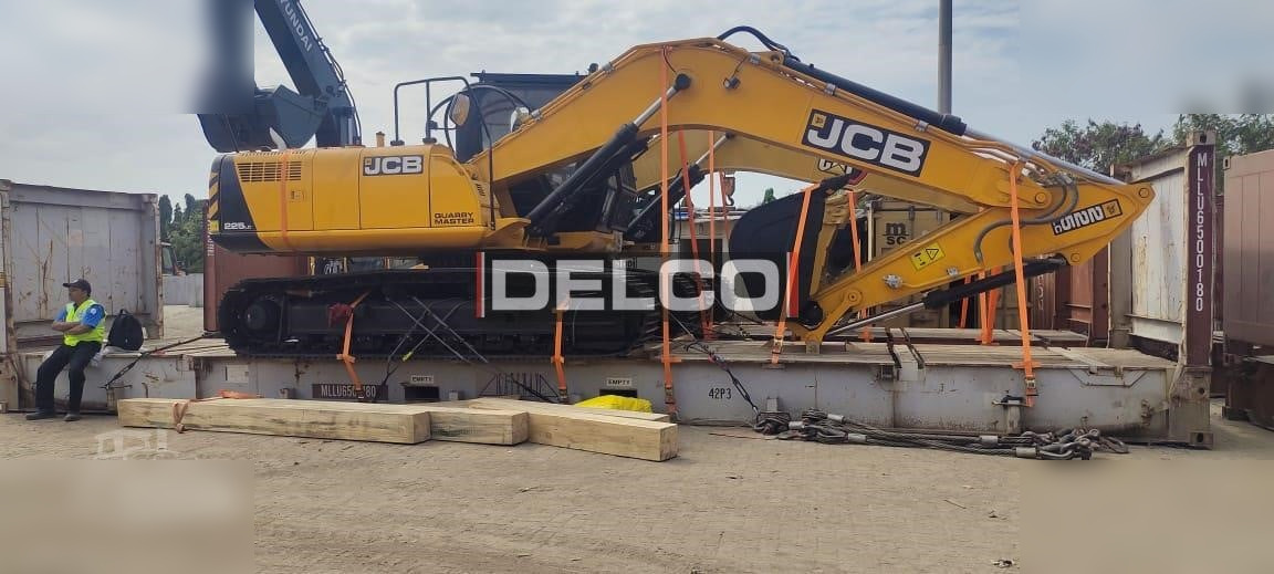 JCB 225 LC - Гусеничний екскаватор: фото 4 JCB 225 LC - Гусеничний екскаватор: фото 4