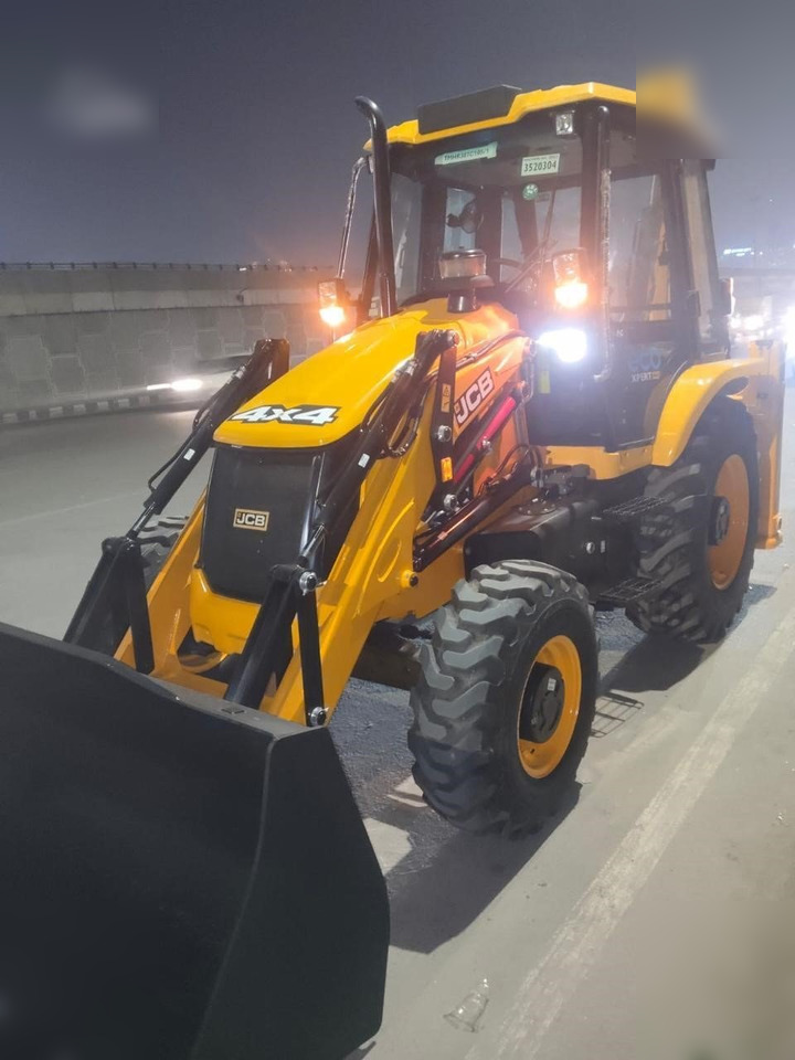 JCB 3DX PLUS - Екскаватор-навантажувач: фото 3 JCB 3DX PLUS - Екскаватор-навантажувач: фото 3
