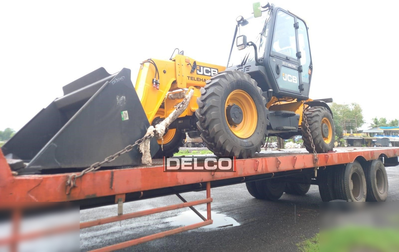 Новий Навантажувач телескопічний JCB 530-70: фото 17