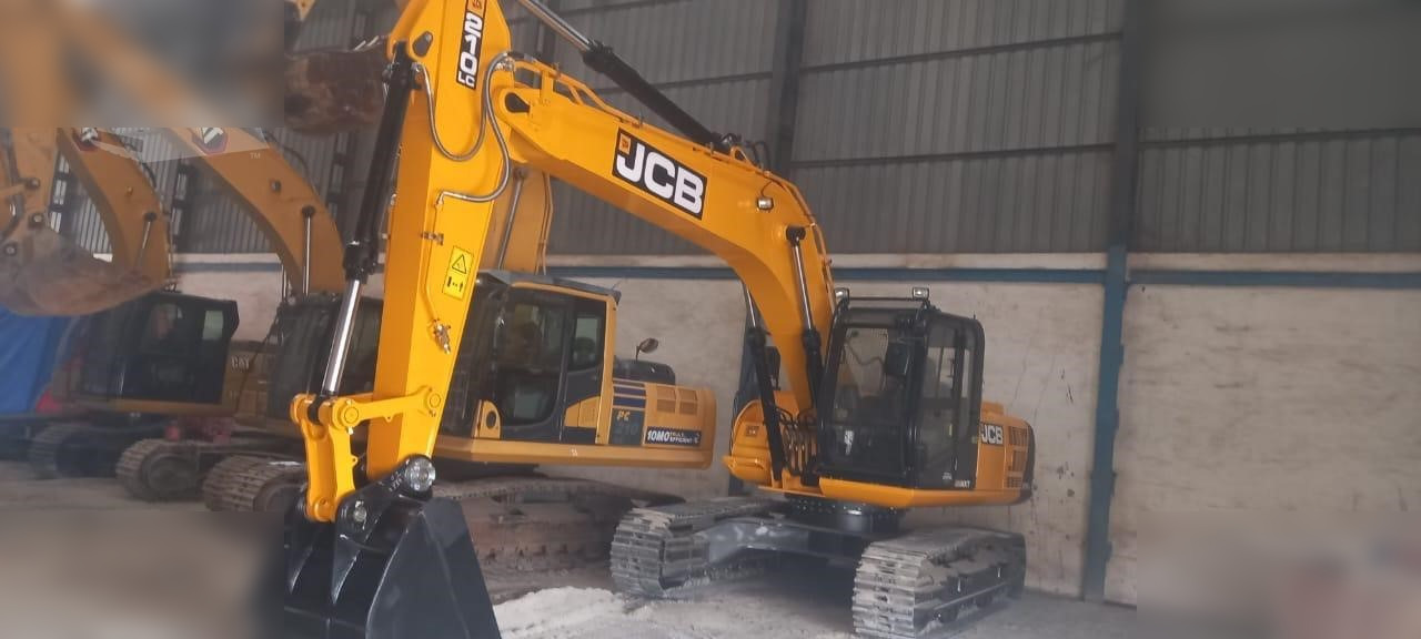 JCB JS210 LC - Гусеничний екскаватор: фото 2 JCB JS210 LC - Гусеничний екскаватор: фото 2