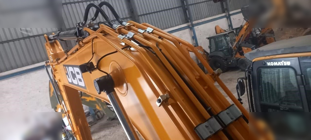 Новий Гусеничний екскаватор JCB JS210 LC: фото 10