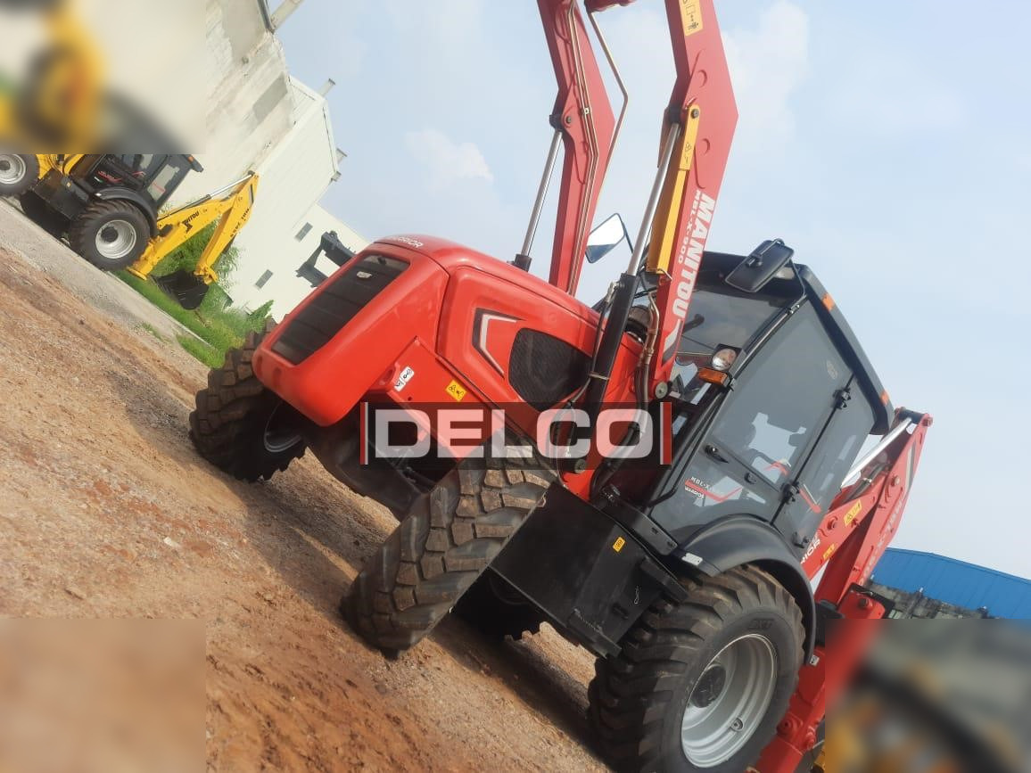 MANITOU MBLX900 - Екскаватор-навантажувач: фото 2 MANITOU MBLX900 - Екскаватор-навантажувач: фото 2