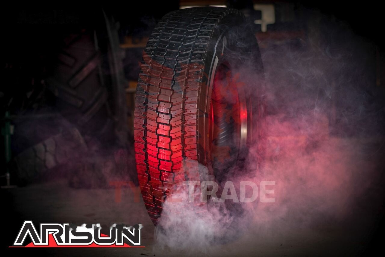 Arisun 315/80R22.5 AceTrac AD735 18PR 156/153L M+S 3PMSF DRIVE - Шина в категорії Вантажівки: фото 1 Arisun 315/80R22.5 AceTrac AD735 18PR 156/153L M+S 3PMSF DRIVE - Шина в категорії Вантажівки: фото 1