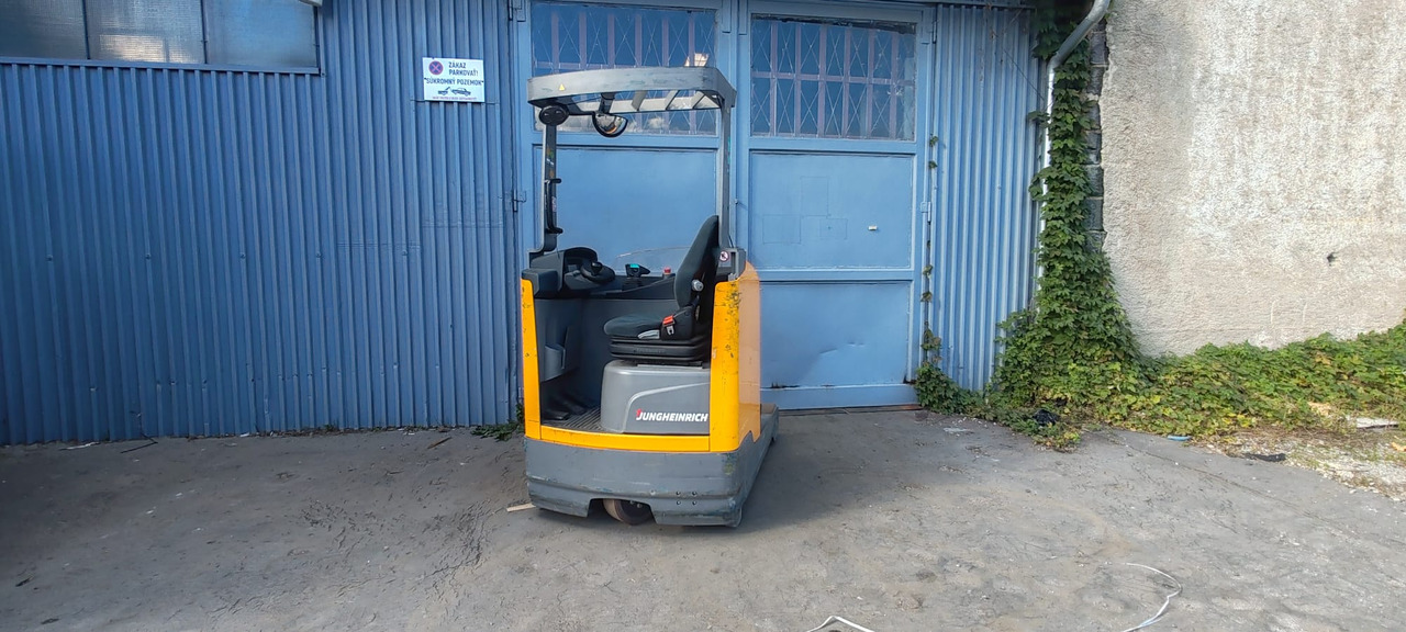 Jungheinrich ETM 216 8.42m/ 2019y/ 1.6t/ 10824h - Рiч-трак: фото 4 Jungheinrich ETM 216 8.42m/ 2019y/ 1.6t/ 10824h - Рiч-трак: фото 4