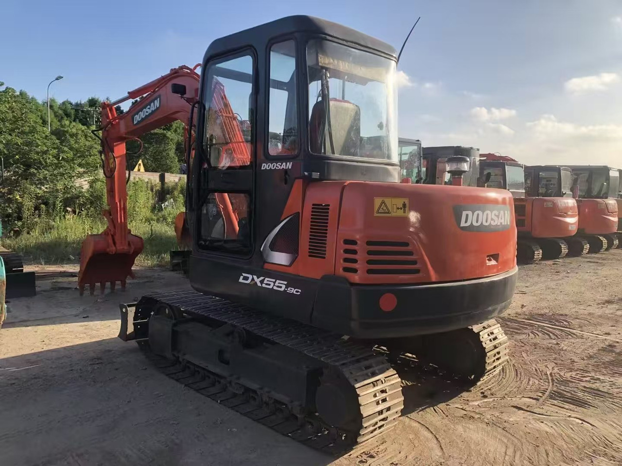 Doosan DX55 - Гусеничний екскаватор: фото 4 Doosan DX55 - Гусеничний екскаватор: фото 4