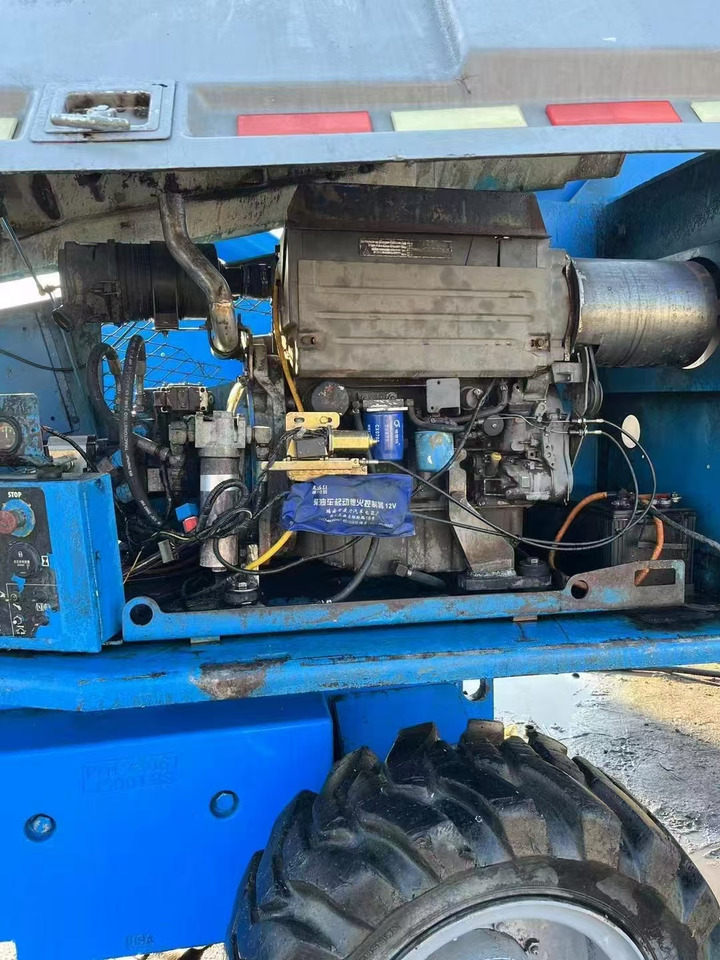 Genie S60 - Підйомник: фото 3 Genie S60 - Підйомник: фото 3