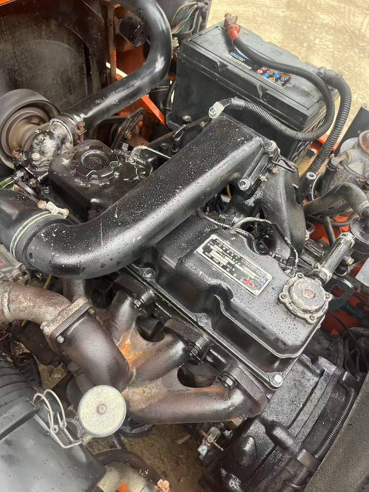 Heli - Ножичний підйомник: фото 2 Heli - Ножичний підйомник: фото 2