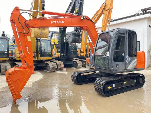 Hitachi zaxis 70 - Гусеничний екскаватор: фото 1 Hitachi zaxis 70 - Гусеничний екскаватор: фото 1
