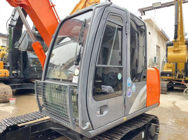 Hitachi zaxis 70 - Гусеничний екскаватор: фото 2 Hitachi zaxis 70 - Гусеничний екскаватор: фото 2