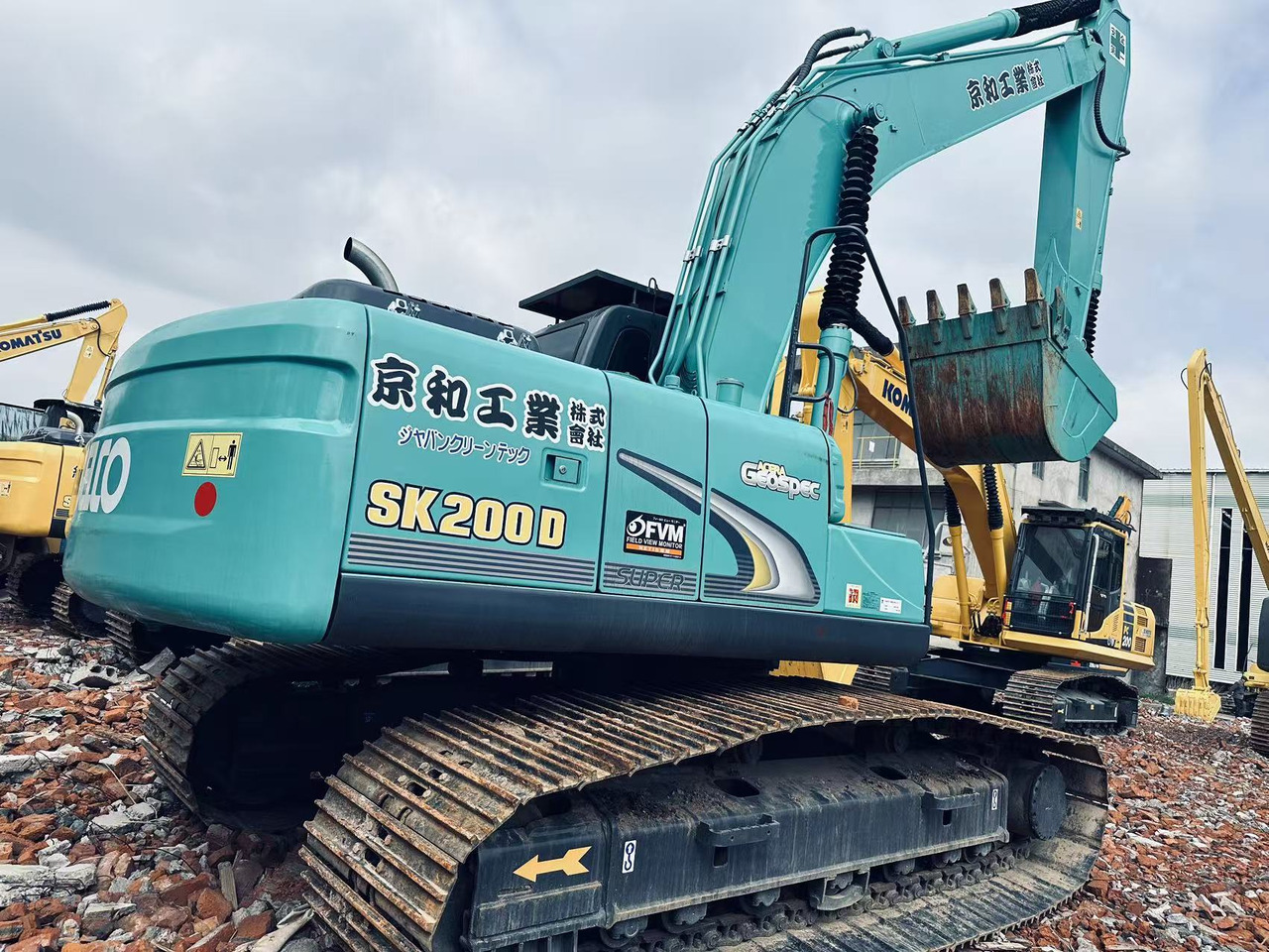 Kobelco SK200D - Гусеничний екскаватор: фото 2 Kobelco SK200D - Гусеничний екскаватор: фото 2