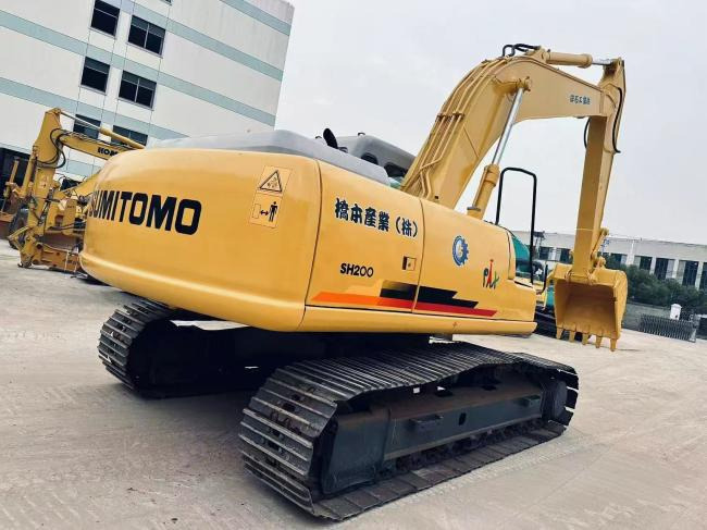 Sumitomo 200 - Гусеничний екскаватор: фото 1 Sumitomo 200 - Гусеничний екскаватор: фото 1