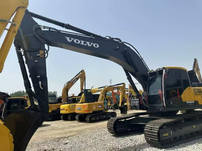VOLVO EC300 - Гусеничний екскаватор: фото 5 VOLVO EC300 - Гусеничний екскаватор: фото 5