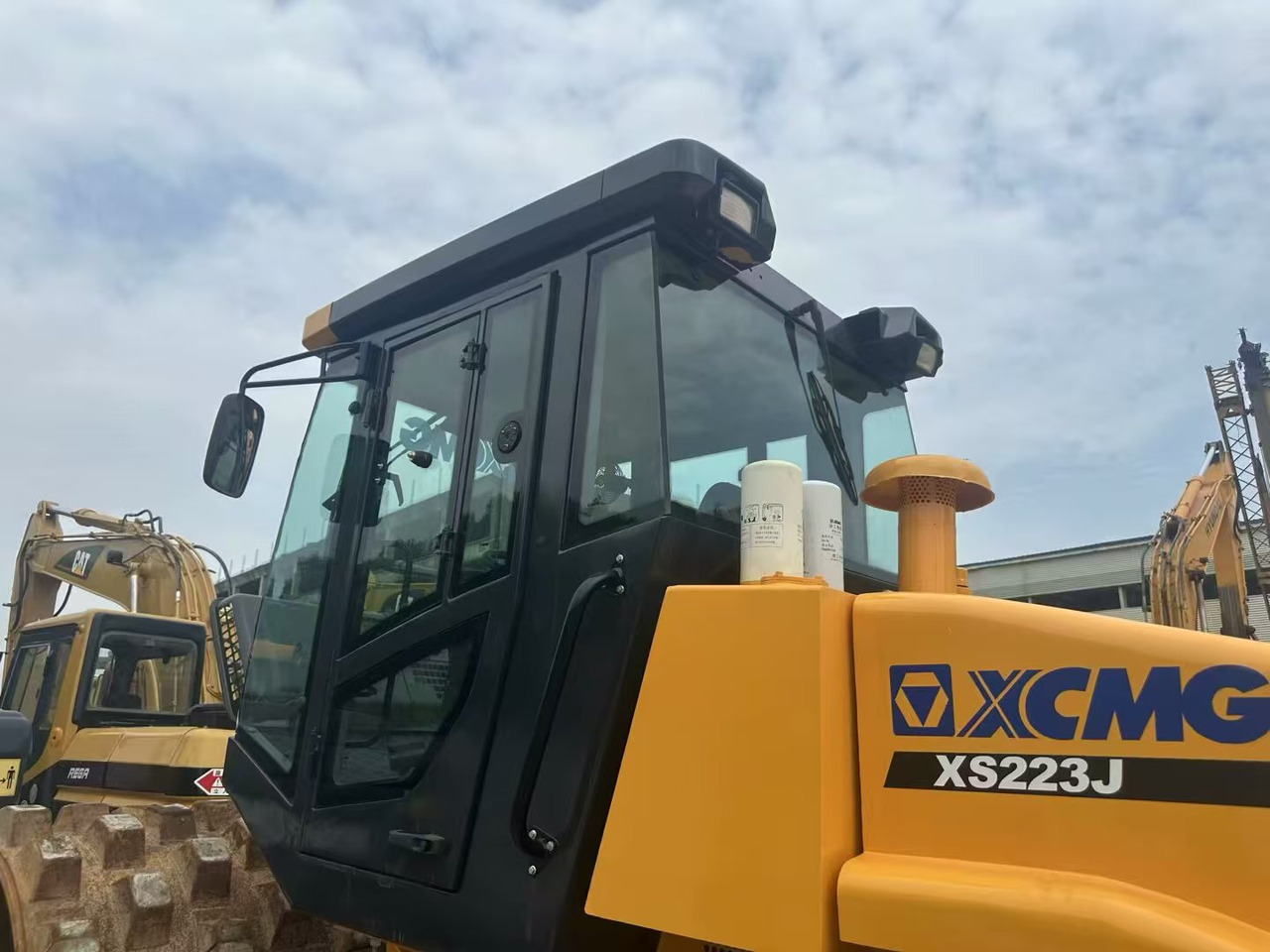 XCMG XS223J - Дорожній каток: фото 4 XCMG XS223J - Дорожній каток: фото 4