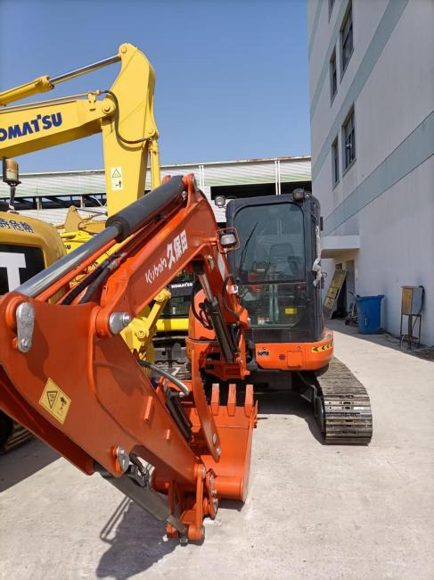 Kubota u55-4 - Міні-екскаватор: фото 4 Kubota u55-4 - Міні-екскаватор: фото 4