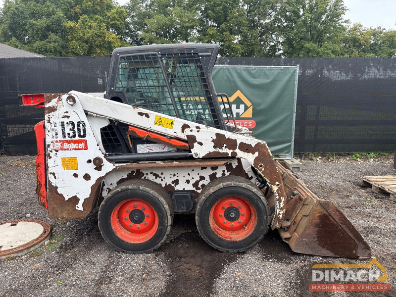 Bobcat S130 - Міні-навантажувач: фото 2 Bobcat S130 - Міні-навантажувач: фото 2