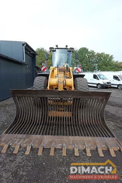 Liebherr L556 Like new!! Airco, quick coupler, skeleton bucket with teeths - Навантажувач: фото 4 Liebherr L556 Like new!! Airco, quick coupler, skeleton bucket with teeths - Навантажувач: фото 4