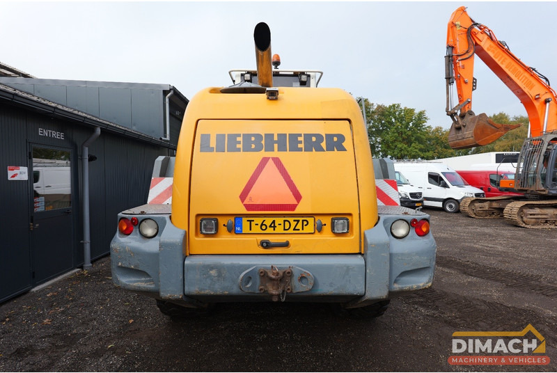 Liebherr L556 Like new!! Airco, quick coupler, skeleton bucket with teeths - Навантажувач: фото 3 Liebherr L556 Like new!! Airco, quick coupler, skeleton bucket with teeths - Навантажувач: фото 3