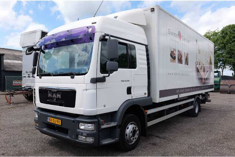 MAN TGM 12.290 wissellaadbak laadklep -loadlift - BDF - Вантажівка з закритим кузовом: фото 1 MAN TGM 12.290 wissellaadbak laadklep -loadlift - BDF - Вантажівка з закритим кузовом: фото 1