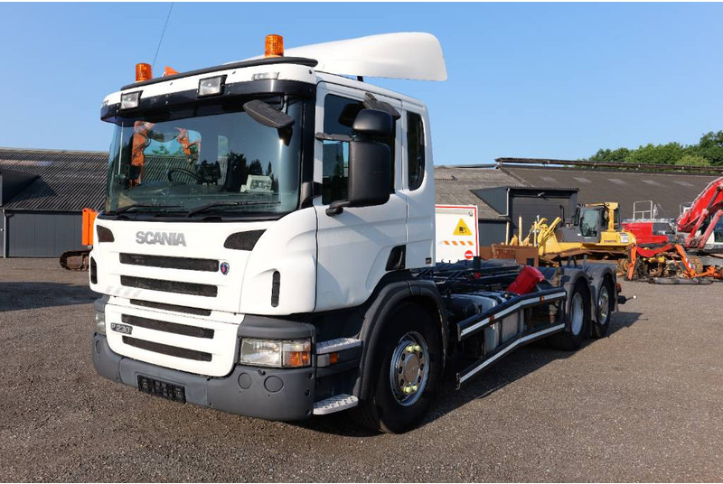 Scania P 230 Euro 5 6x2*4 TOP!! Retarder right hand steer - Вантажівка шасі: фото 1 Scania P 230 Euro 5 6x2*4 TOP!! Retarder right hand steer - Вантажівка шасі: фото 1
