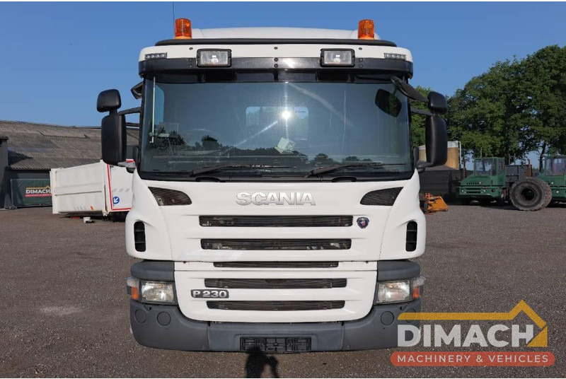 Scania P230 P 230 Euro 5 6x2*4 TOP!! Retarder right hand steer - Вантажівка шасі: фото 3 Scania P230 P 230 Euro 5 6x2*4 TOP!! Retarder right hand steer - Вантажівка шасі: фото 3