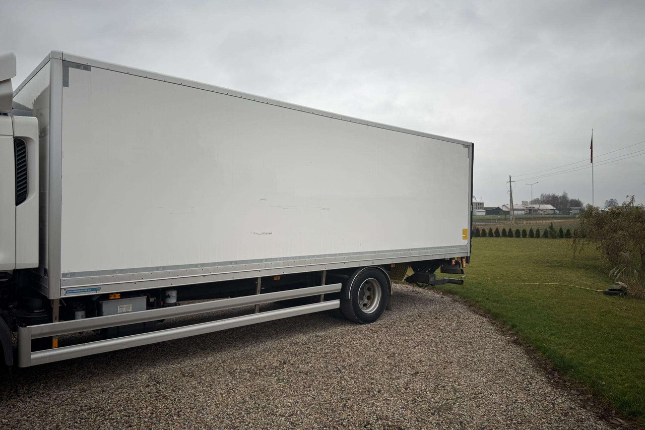 Volvo Kėbulas - Вантажівка з закритим кузовом: фото 1 Volvo Kėbulas - Вантажівка з закритим кузовом: фото 1