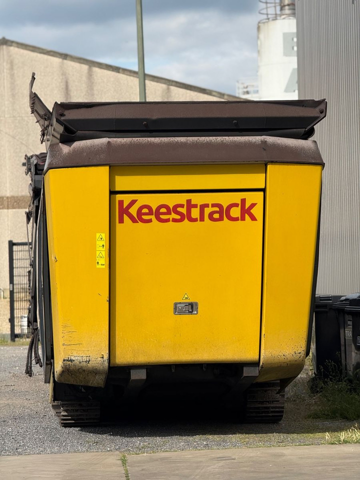 KEESTRACK R3H Mobile Brecheranlage mit Siebmodul - Ударна дробарка: фото 3 KEESTRACK R3H Mobile Brecheranlage mit Siebmodul - Ударна дробарка: фото 3