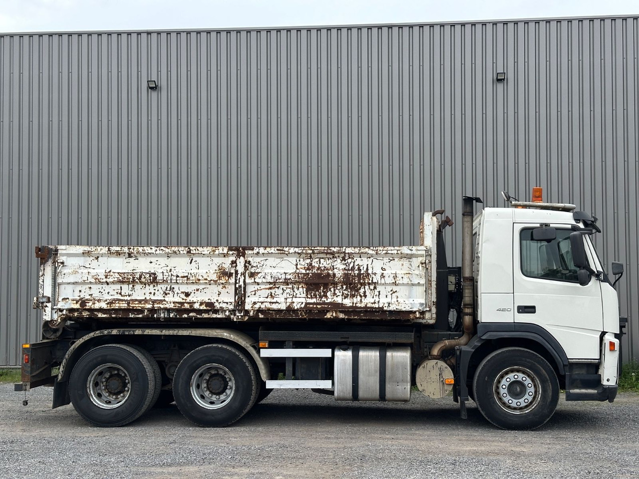 Volvo FM 420 - Гаковий мультиліфт вантажівка: фото 2 Volvo FM 420 - Гаковий мультиліфт вантажівка: фото 2