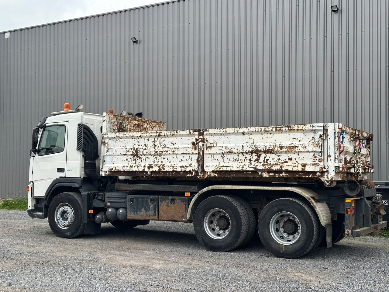 Volvo FM 420 - Гаковий мультиліфт вантажівка: фото 4 Volvo FM 420 - Гаковий мультиліфт вантажівка: фото 4