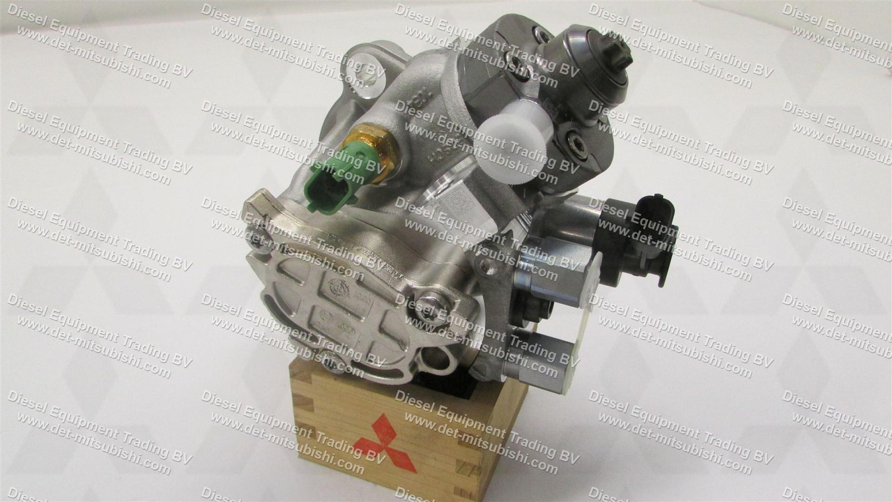 MITSUBISHI PUMP ASM; FUEL HIGH PRESSURE D04EG,D04CJ - Паливний насос в категорії Промислове обладнання: фото 1 MITSUBISHI PUMP ASM; FUEL HIGH PRESSURE D04EG,D04CJ - Паливний насос в категорії Промислове обладнання: фото 1