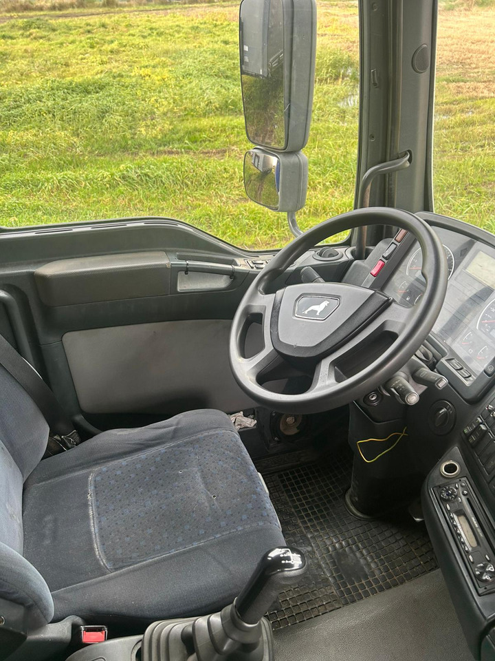 MAN TGA 26.310 - Тентована вантажівка: фото 3 MAN TGA 26.310 - Тентована вантажівка: фото 3