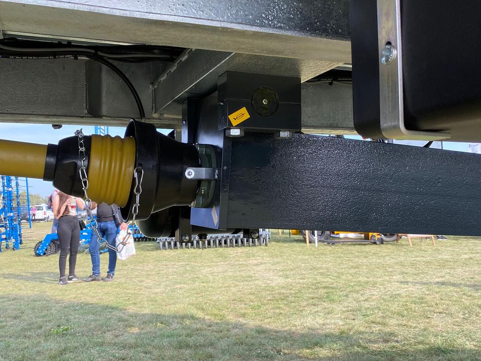 Новий Гноєрозкидач Auto-Agro Miststreuer / Manure spreader / Epandeur à fumier / Rimorchio spandiconcime / Разбрасыватель органических удобрений / Rozrzutnik obornika Tandem N268: фото 15