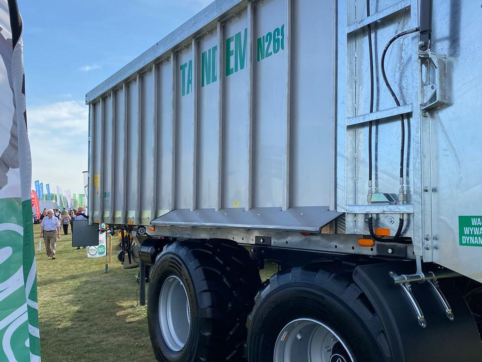 Новий Гноєрозкидач Auto-Agro Miststreuer / Manure spreader / Epandeur à fumier / Rimorchio spandiconcime / Разбрасыватель органических удобрений / Rozrzutnik obornika Tandem N268: фото 6