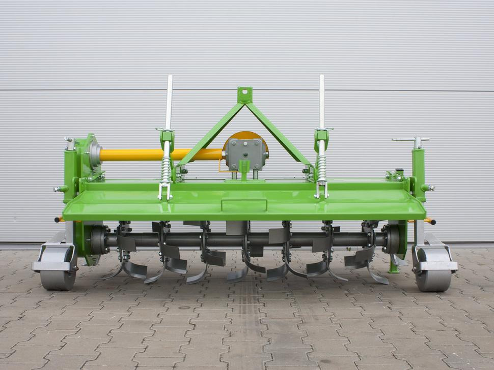 Bomet Bodenfräsen / Rotary tiller / Rotavator / Vangatrice / Rastrillo / Культиватор / Glebogryzarka 2 m - Грунтофреза: фото 5 Bomet Bodenfräsen / Rotary tiller / Rotavator / Vangatrice / Rastrillo / Культиватор / Glebogryzarka 2 m - Грунтофреза: фото 5