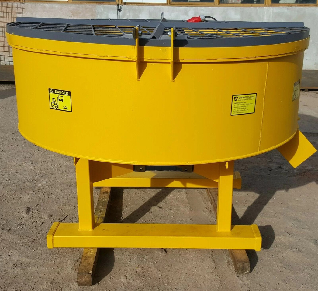 DC Betonmischer / Electric concrete mixer / Malaxeur à béton électrique / Betoniera / Бетономешалка с электроприводом / Betoniarka elektryczna 1000 l - Бетонний завод: фото 1 DC Betonmischer / Electric concrete mixer / Malaxeur à béton électrique / Betoniera / Бетономешалка с электроприводом / Betoniarka elektryczna 1000 l - Бетонний завод: фото 1