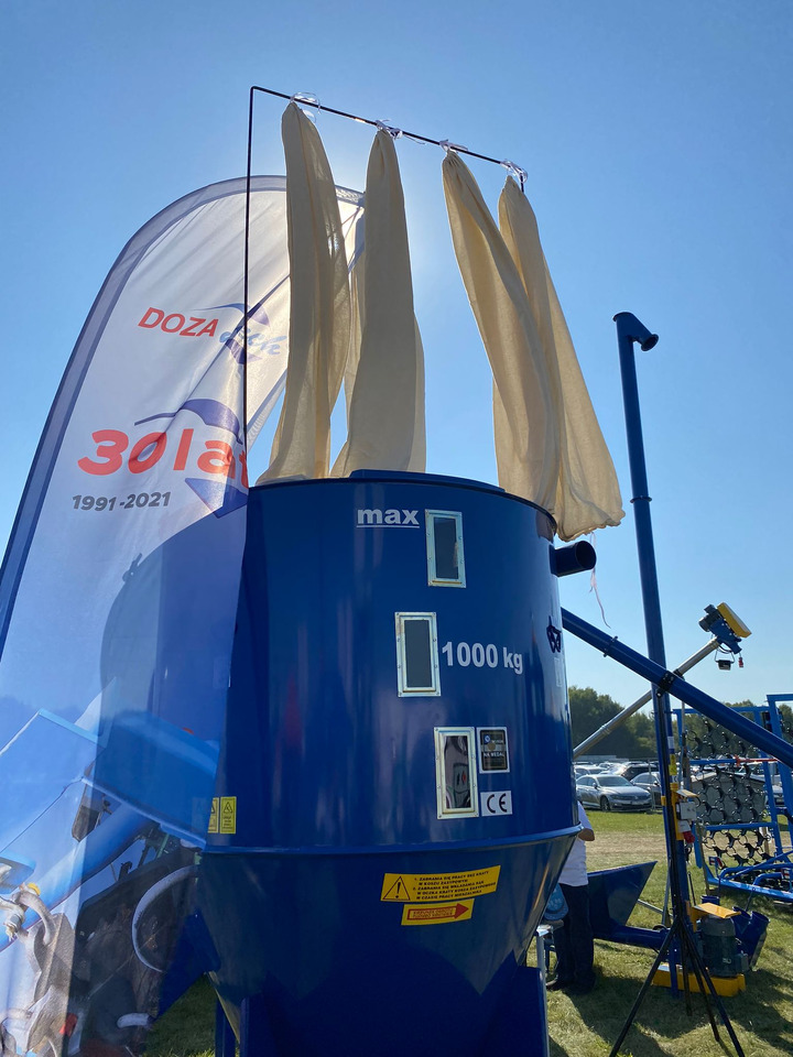 Dozamech Getreidemischanlage / Feed mixer / Melangeuse de fourrage / Miscelatore di mangime / Кормосмеситель / Mieszalnik H-033/2 1000 kg - Техніка для тваринництва: фото 2 Dozamech Getreidemischanlage / Feed mixer / Melangeuse de fourrage / Miscelatore di mangime / Кормосмеситель / Mieszalnik H-033/2 1000 kg - Техніка для тваринництва: фото 2