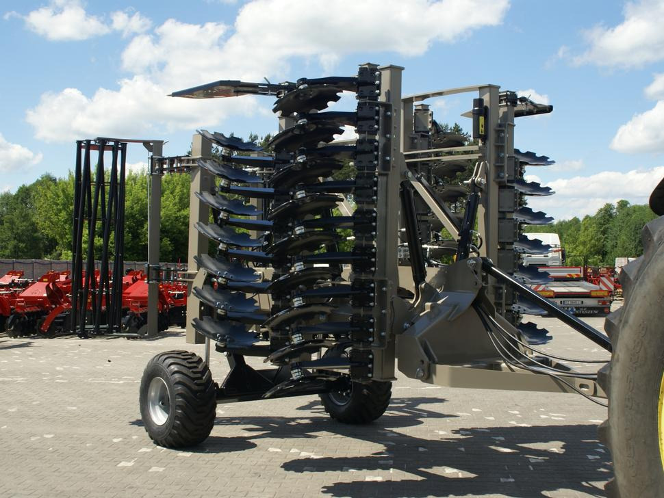 ROLEX Hydraulische Scheibenegge / Hydraulic discs harrow / Dechaumeur à disques / Erpice a dischi / Гидравлическая дисковая борона / Brona talerzowa hydraulicznie składana ciężka 4 m - Дисковий культиватор: фото 1 ROLEX Hydraulische Scheibenegge / Hydraulic discs harrow / Dechaumeur à disques / Erpice a dischi / Гидравлическая дисковая борона / Brona talerzowa hydraulicznie składana ciężka 4 m - Дисковий культиватор: фото 1