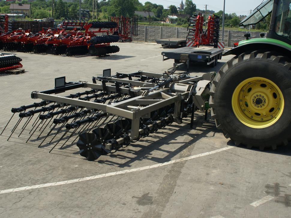 ROLEX Mulchegge / Mulch harrow / Herse de déchaumage / Erpice pacciamante / Борона для мульчирования / Brona mulczowa 7,5 m - Пружинна борона: фото 5 ROLEX Mulchegge / Mulch harrow / Herse de déchaumage / Erpice pacciamante / Борона для мульчирования / Brona mulczowa 7,5 m - Пружинна борона: фото 5