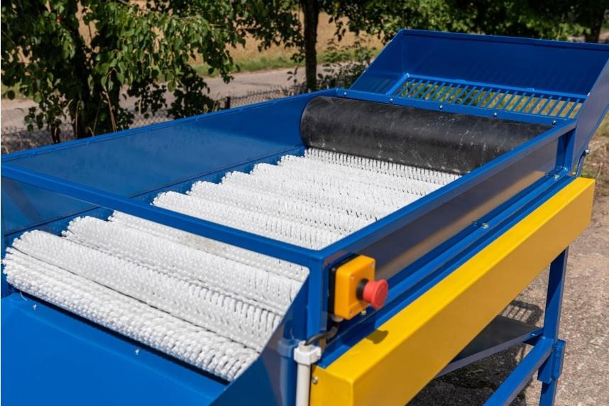 ROLMET Bürstenmaschine / Potato brush cleaner / Nettoyeuse à brosse / Pulitore a spazzole / Очиститель / Czyszczarka szczotkowa - Картопляна техніка: фото 5 ROLMET Bürstenmaschine / Potato brush cleaner / Nettoyeuse à brosse / Pulitore a spazzole / Очиститель / Czyszczarka szczotkowa - Картопляна техніка: фото 5