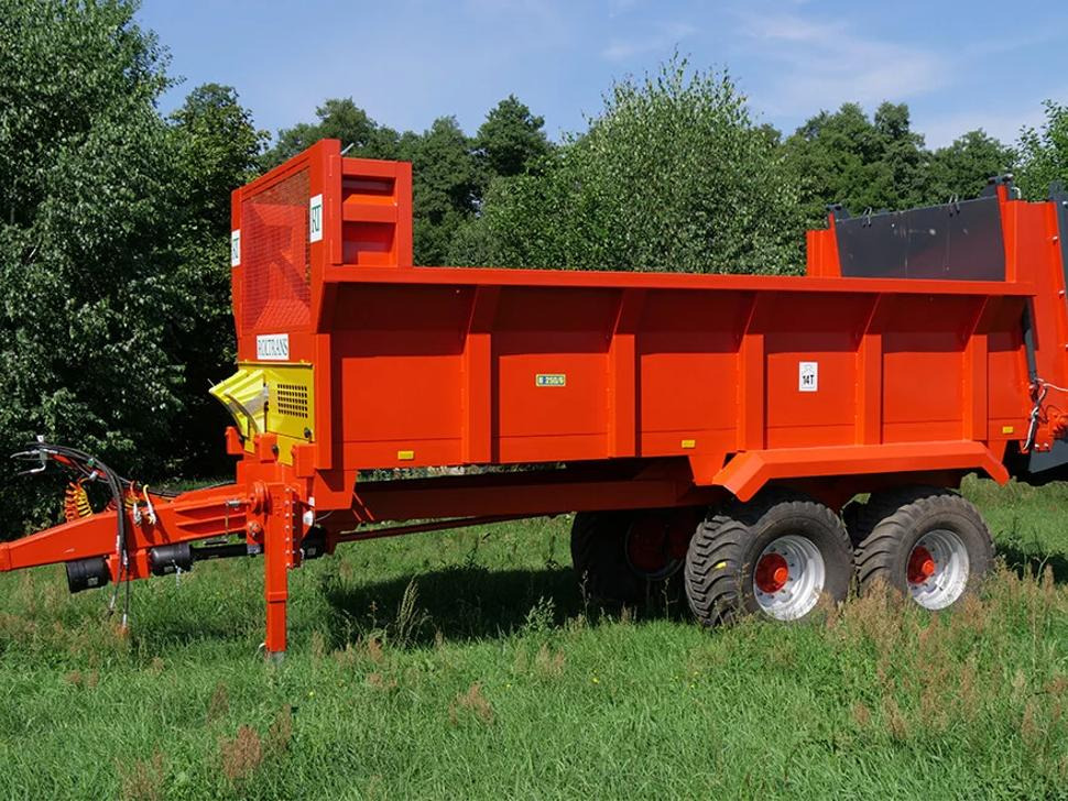 Новий Гноєрозкидач Roltrans Miststreuer / Manure spreader / Epandeur à fumier / Spandiletame / Разбрасыватель органических удобрений / Rozrzutnik obornika N205S/6 BIZON 14 t: фото 21 Новий Гноєрозкидач Roltrans Miststreuer / Manure spreader / Epandeur à fumier / Spandiletame / Разбрасыватель органических удобрений / Rozrzutnik obornika N205S/6 BIZON 14 t: фото 21