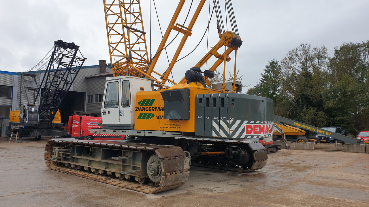 Demag CC-300 - Гусеничний кран: фото 1 Demag CC-300 - Гусеничний кран: фото 1