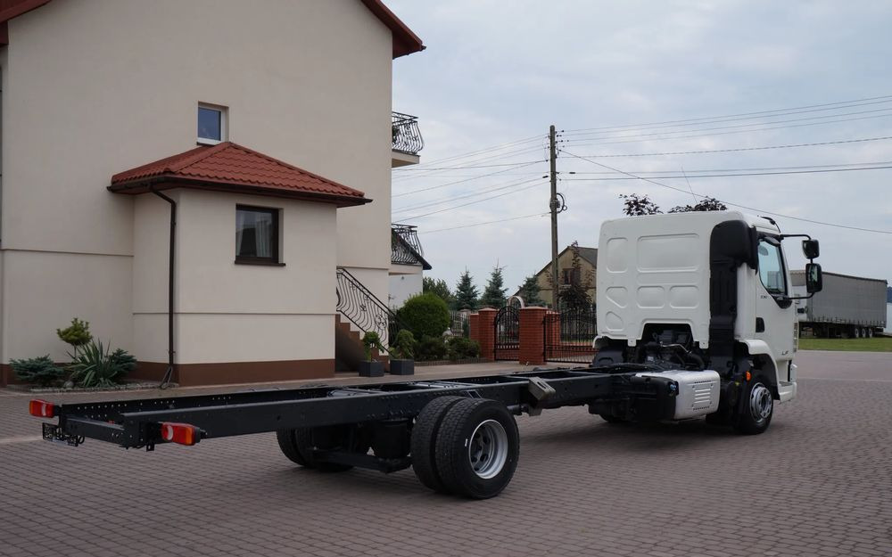 DAF LF 230 EURO 6 12 TON RAMA DO ZABUDOWY - Вантажівка шасі: фото 4 DAF LF 230 EURO 6 12 TON RAMA DO ZABUDOWY - Вантажівка шасі: фото 4