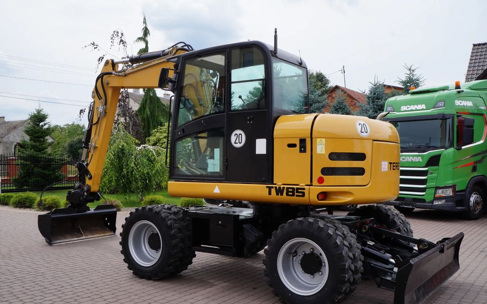 Terex TW 85 Koparka kołowa Sprowadzona silnik DEUTZ Stan Wzorowy - Колісний екскаватор: фото 1 Terex TW 85 Koparka kołowa Sprowadzona silnik DEUTZ Stan Wzorowy - Колісний екскаватор: фото 1