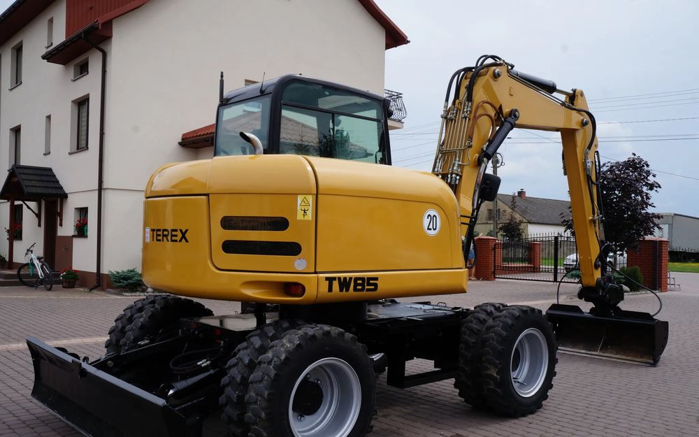Terex TW 85 Koparka kołowa Sprowadzona silnik DEUTZ Stan Wzorowy - Колісний екскаватор: фото 5 Terex TW 85 Koparka kołowa Sprowadzona silnik DEUTZ Stan Wzorowy - Колісний екскаватор: фото 5