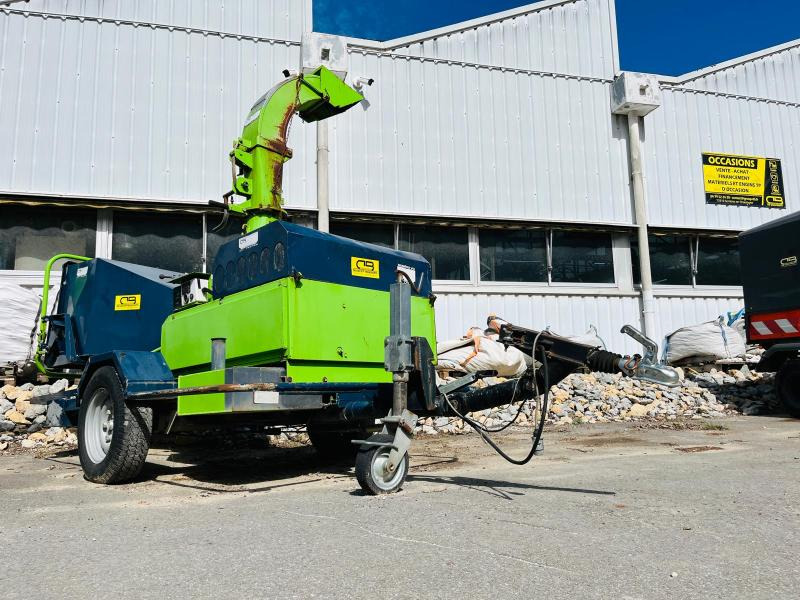 BUGNOT THIERION BV7 Broyeur de branche - Дробарка для лісництва: фото 1 BUGNOT THIERION BV7 Broyeur de branche - Дробарка для лісництва: фото 1