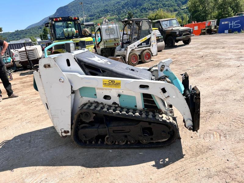Bobcat MT55 MINI CHARGEUSE SKID A CHENILLE - Гусеничний міні-навантажувач: фото 5 Bobcat MT55 MINI CHARGEUSE SKID A CHENILLE - Гусеничний міні-навантажувач: фото 5