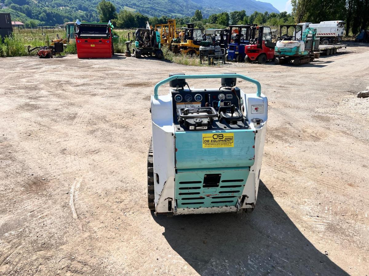 Bobcat MT55 MINI CHARGEUSE SKID A CHENILLE - Гусеничний міні-навантажувач: фото 3 Bobcat MT55 MINI CHARGEUSE SKID A CHENILLE - Гусеничний міні-навантажувач: фото 3